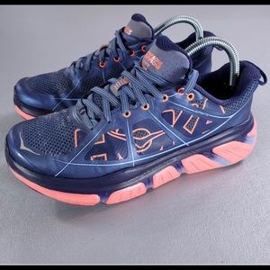 Gently use.No rips. Will ship immediately